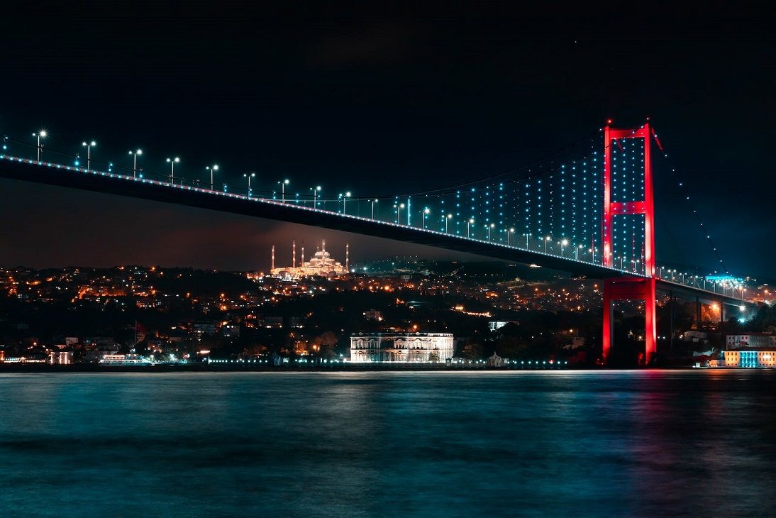 Bosphorus Boat Wedding: A Unique Istanbul Experience